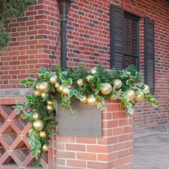 Gold Ball Garland, 10'