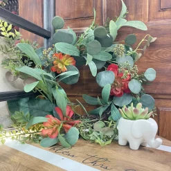 Mixed Succulent Wreath 6"