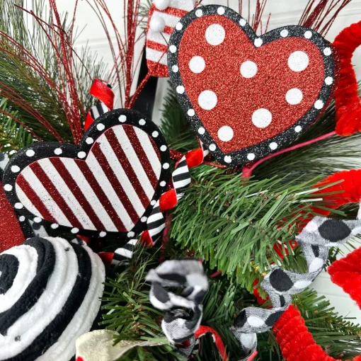 Polkadot Stripe Heart Spray
