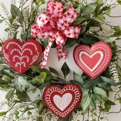 Red Hand Drawn Hearts