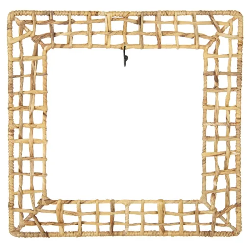 Square Wicker Wreath Display