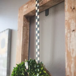 Wreath Hanger